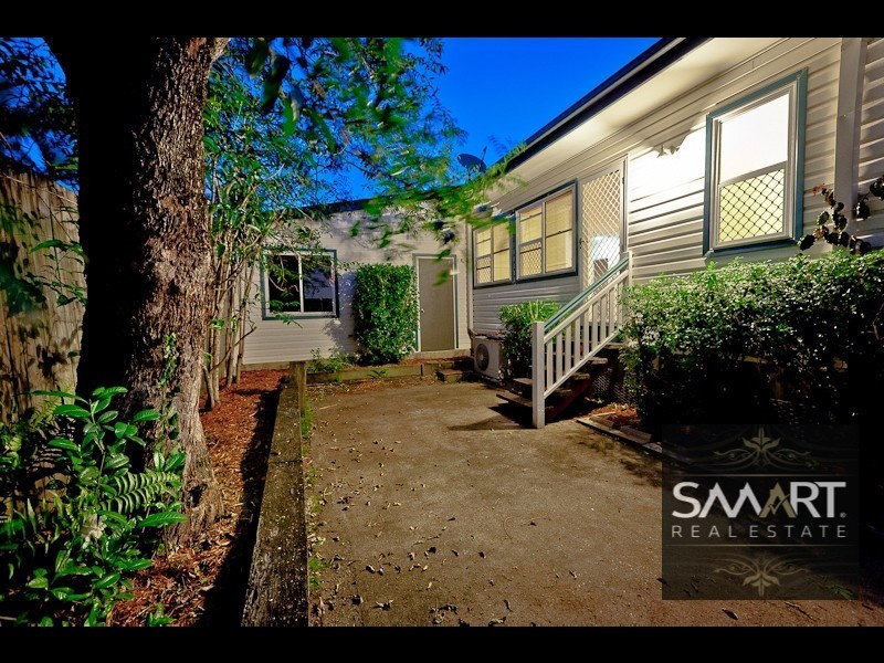 1/143 Johnston Street, Southport QLD 4215