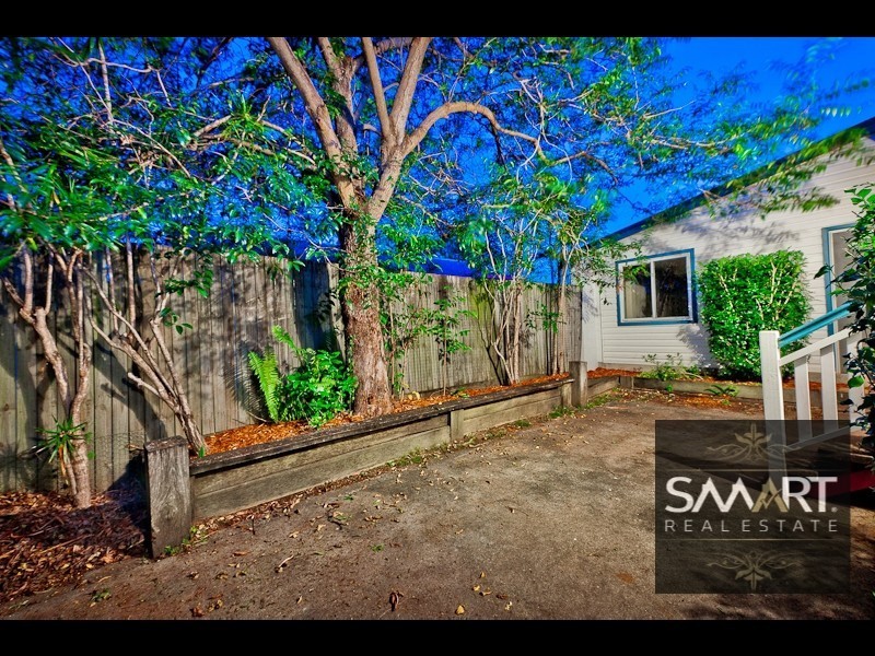 1/143 Johnston Street, Southport QLD 4215