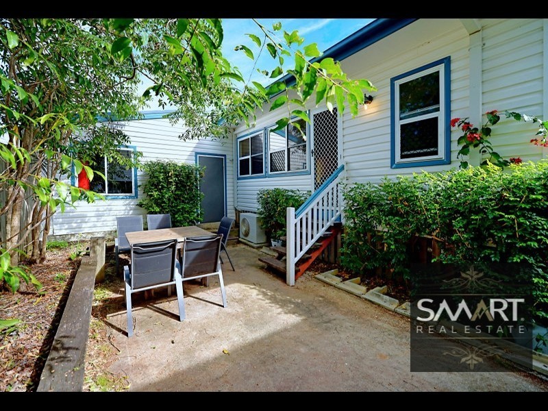 1/143 Johnston Street, Southport QLD 4215