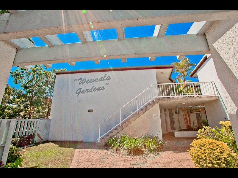 5/15 Weemala Street, Chevron Island QLD 4217