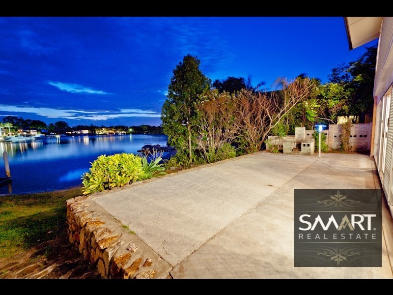 3 Valencia Avenue, Isle Of Capri QLD 4217