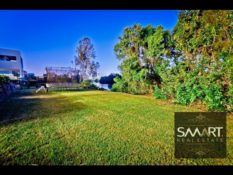 3033B The Boulevarde, Benowa QLD 4217