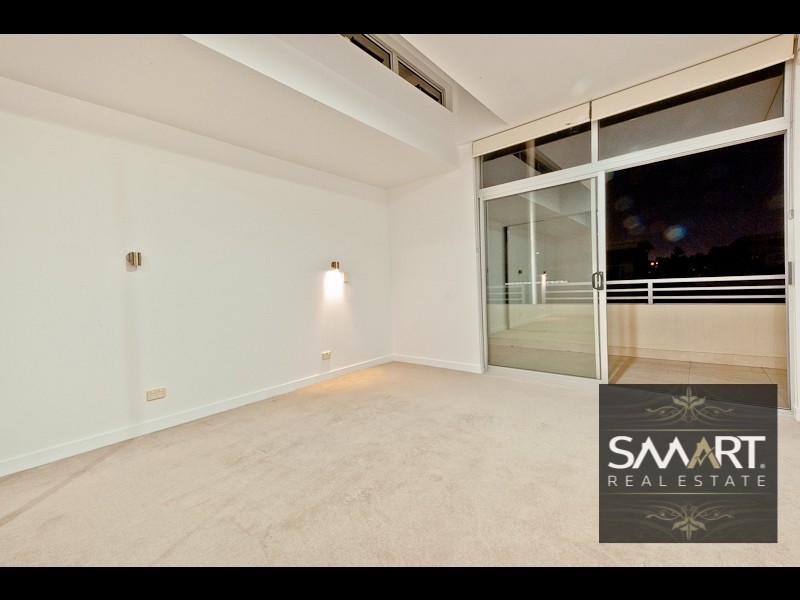 3033B The Boulevarde, Benowa QLD 4217