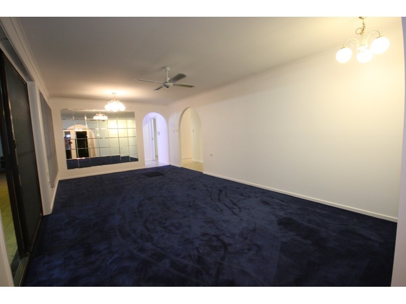 3 Koro Court, Ashmore QLD 4214