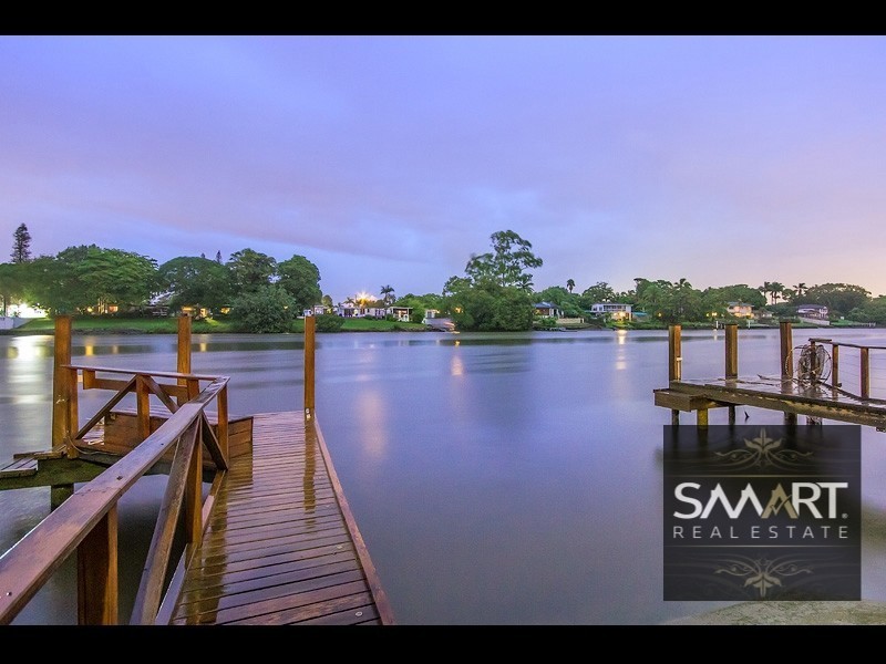 96 Cabana Boulevard, Benowa Waters QLD 4217