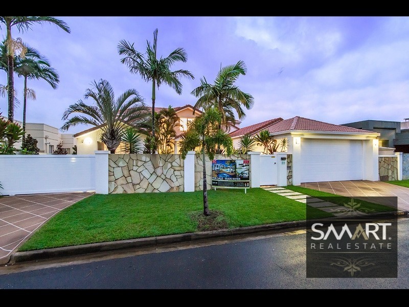 96 Cabana Boulevard, Benowa Waters QLD 4217