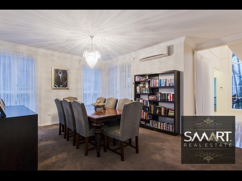 96 Cabana Boulevard, Benowa Waters QLD 4217