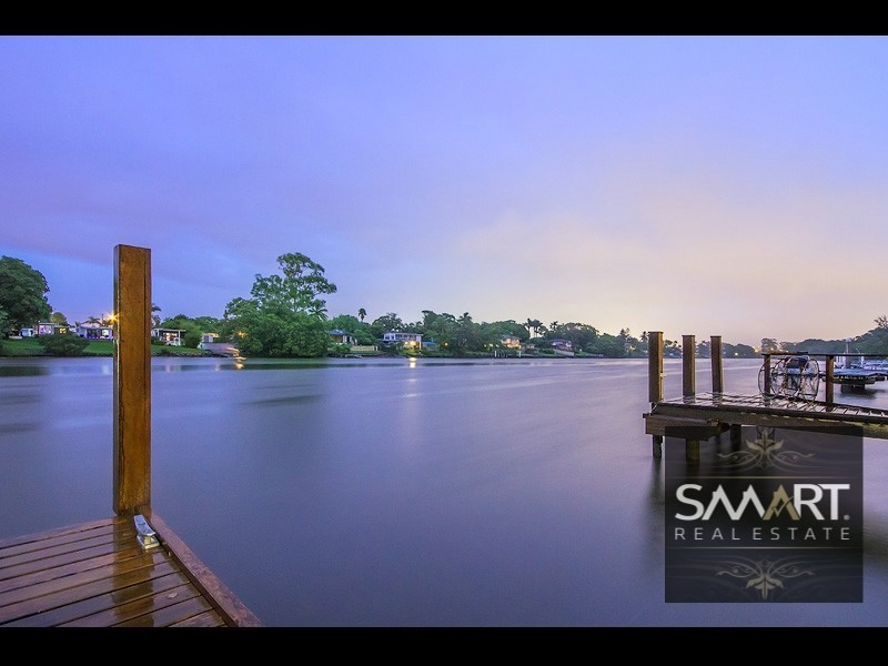 96 Cabana Boulevard, Benowa Waters QLD 4217