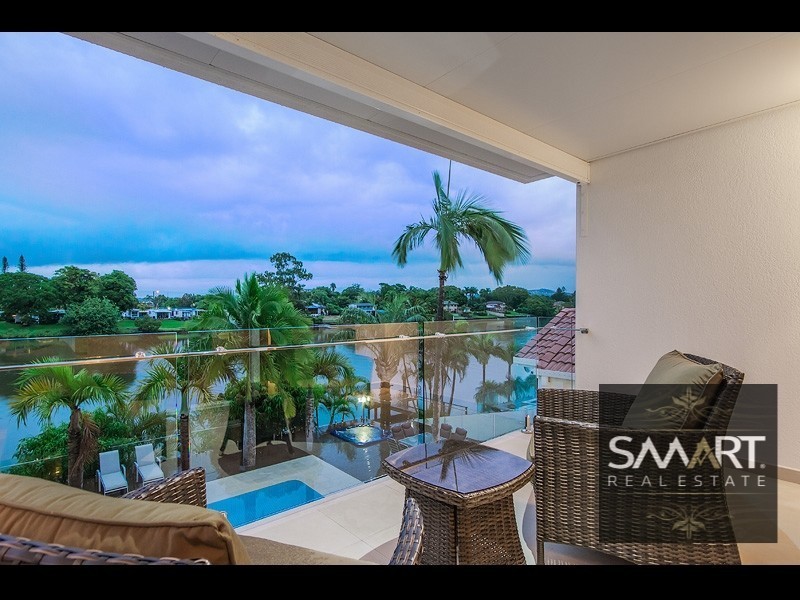 96 Cabana Boulevard, Benowa Waters QLD 4217