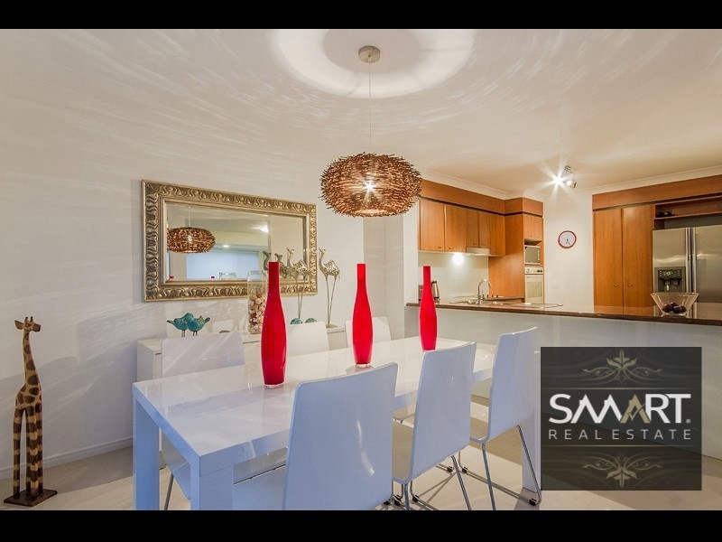 64/88-98 Limetree Parade, Runaway Bay QLD 4216