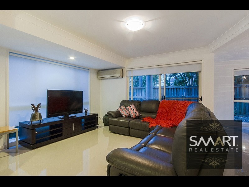 64/88-98 Limetree Parade, Runaway Bay QLD 4216