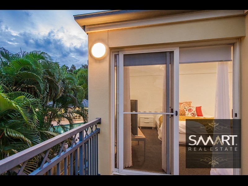 64/88-98 Limetree Parade, Runaway Bay QLD 4216