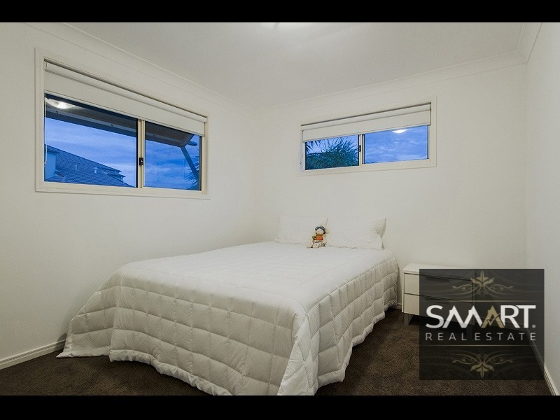 64/88-98 Limetree Parade, Runaway Bay QLD 4216