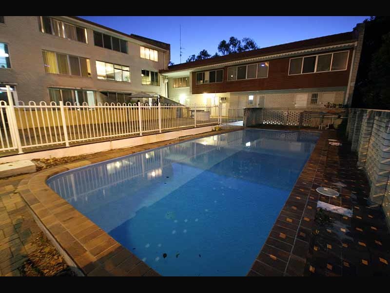 3/34 Remembrance Drive, Surfers Paradise QLD 4217