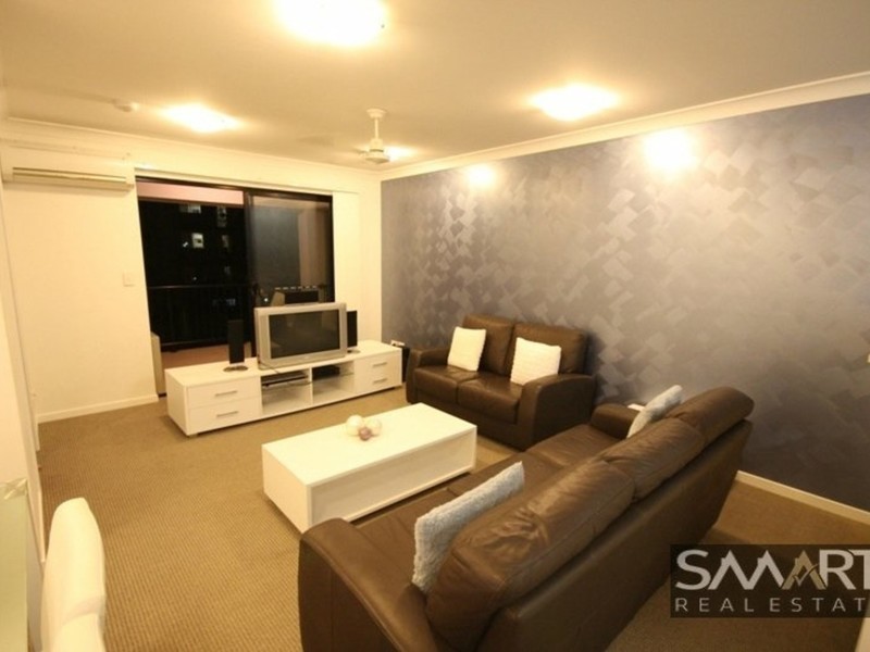 17/15 Lloyd Street, Southport QLD 4215