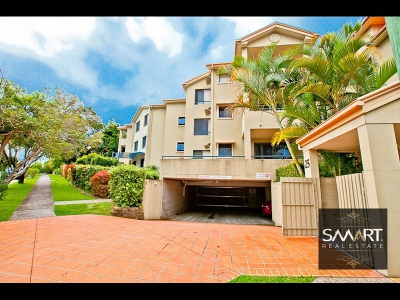 12/25 Chester Terrace, Southport QLD 4215