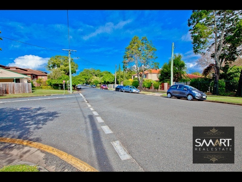 12/25 Chester Terrace, Southport QLD 4215