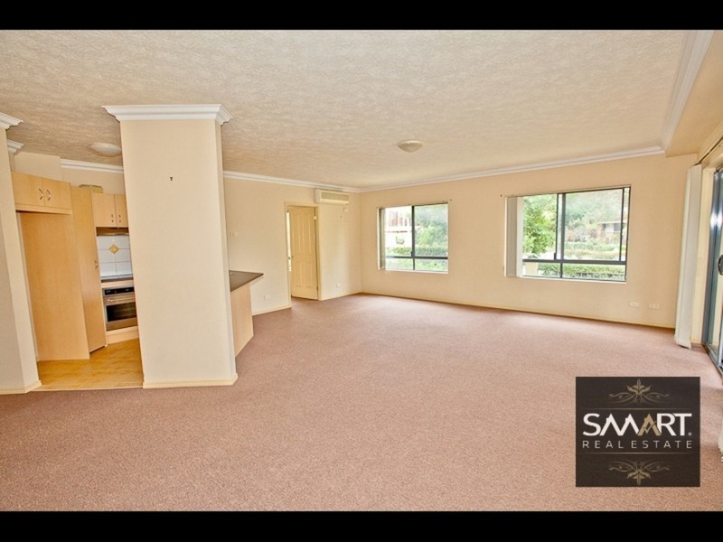 12/25 Chester Terrace, Southport QLD 4215