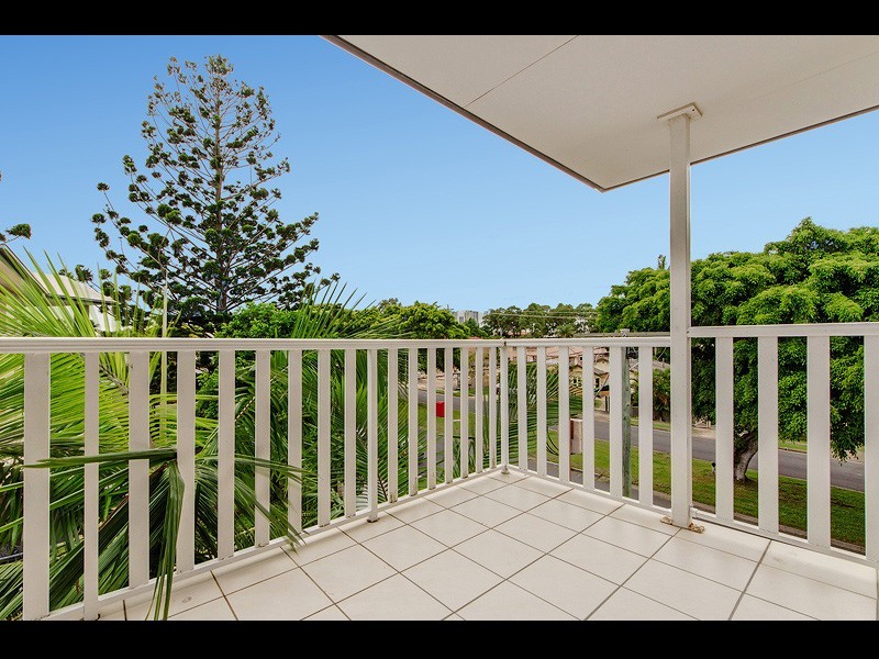 14/27 Walton Street, Southport QLD 4215