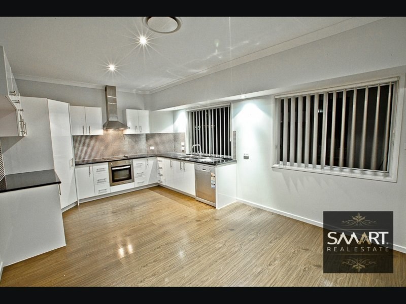 7/8 Alexandrina Drive, Varsity Lakes QLD 4227