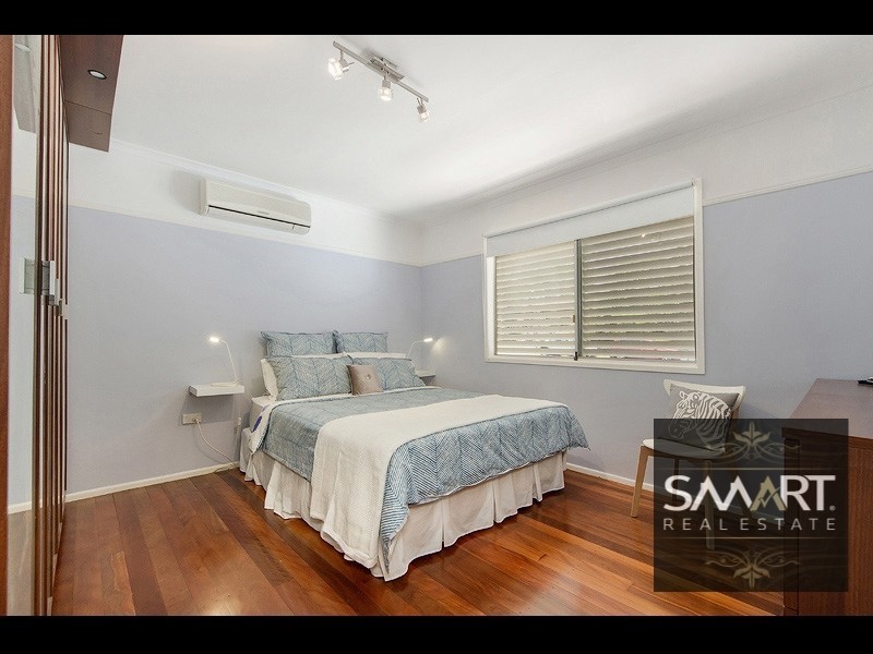 45 Kinarra Street, Ashmore QLD 4214
