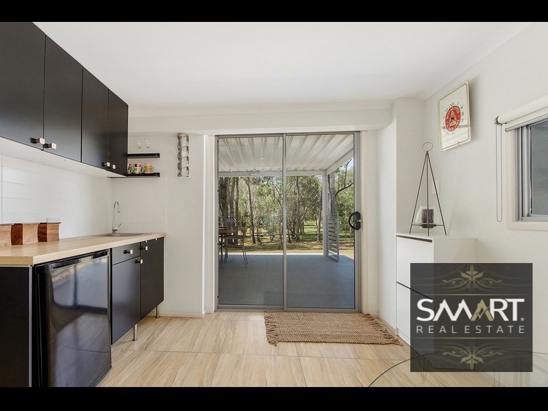 45 Kinarra Street, Ashmore QLD 4214
