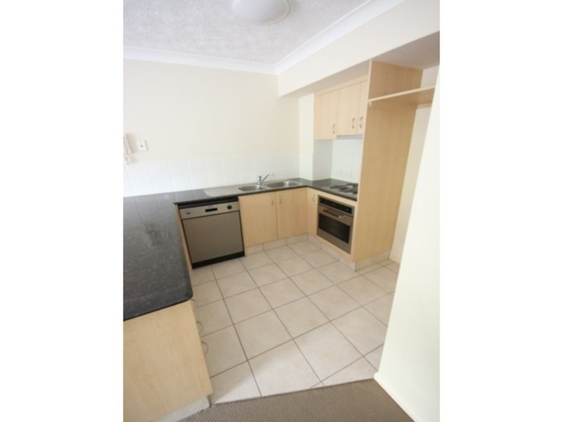 6/61 North Street, Southport QLD 4215