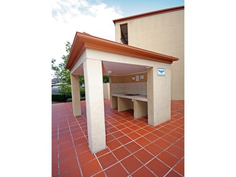 6/61 North Street, Southport QLD 4215