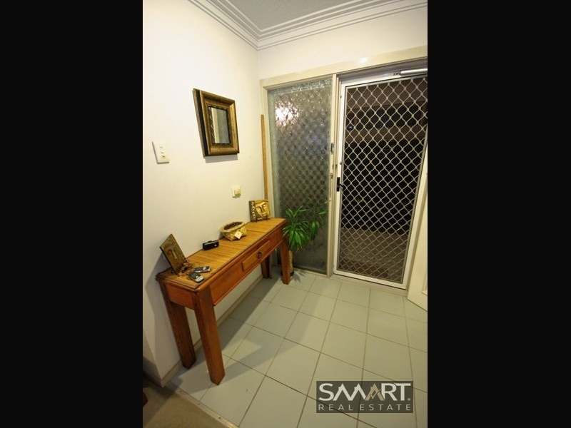 3 Winter Haven Key, Broadbeach Waters QLD 4218