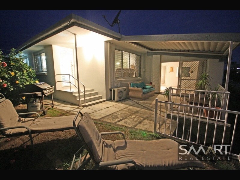 3 Winter Haven Key, Broadbeach Waters QLD 4218