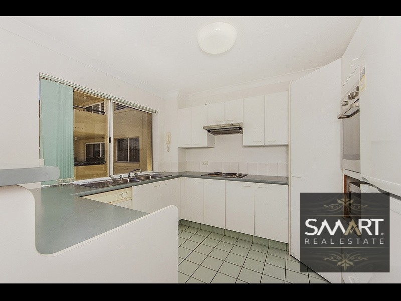 10/65 Bayview Street, Runaway Bay QLD 4216