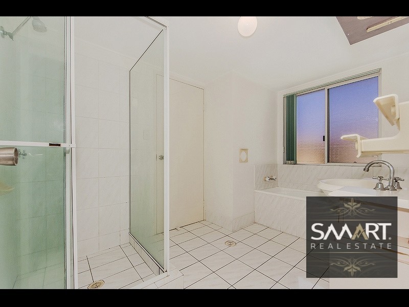 10/65 Bayview Street, Runaway Bay QLD 4216
