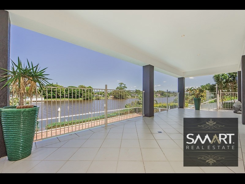 92 Cabana Boulevard, Benowa Waters QLD 4217