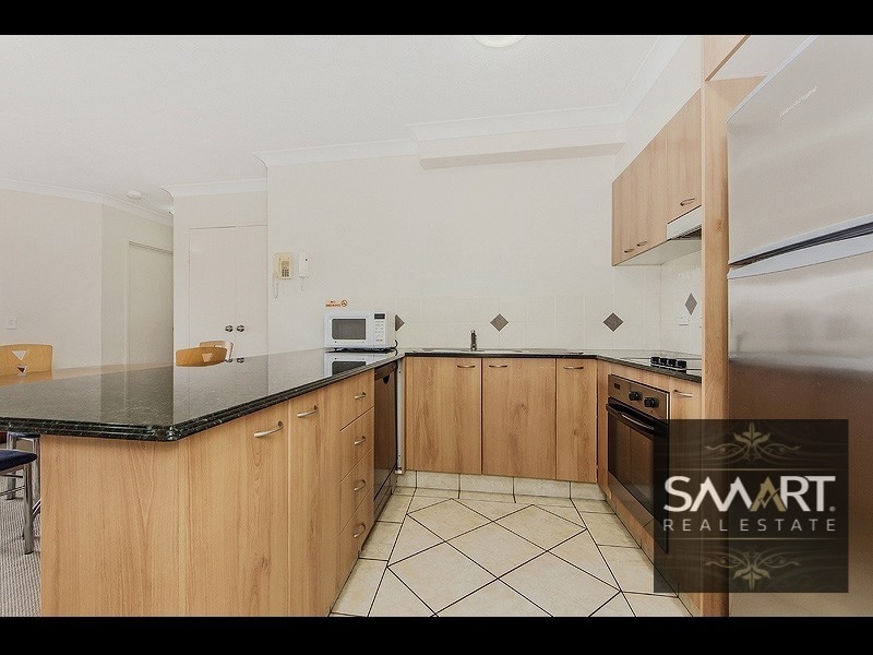16/3 Sunset Boulevard, Surfers Paradise QLD 4217