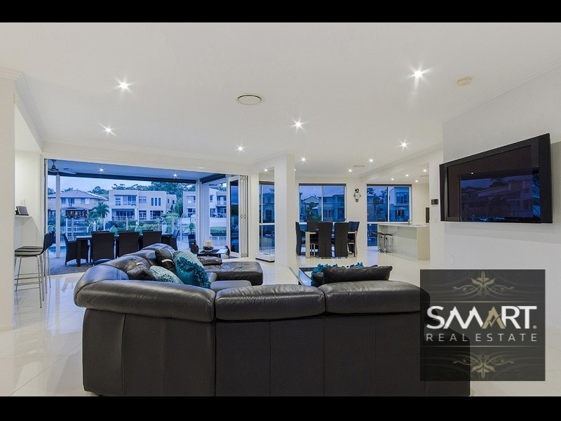 19 North Quay, Biggera Waters QLD 4216