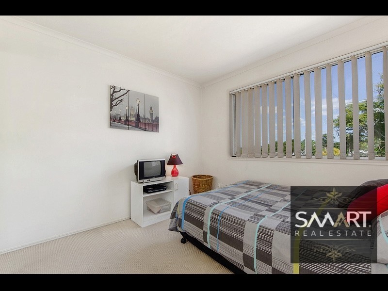 7/74 Pohlman Street, Southport QLD 4215