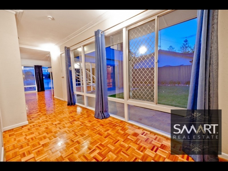 3 Valencia Avenue, Isle Of Capri QLD 4217