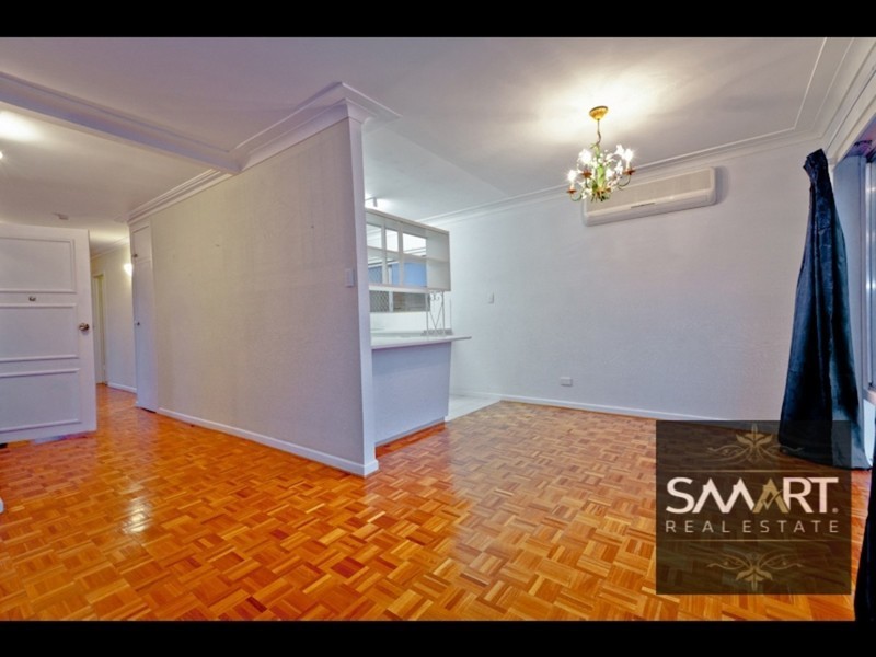 3 Valencia Avenue, Isle Of Capri QLD 4217