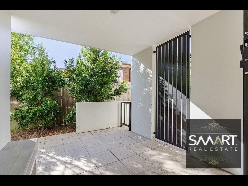 17/15 Lloyd Street, Southport QLD 4215