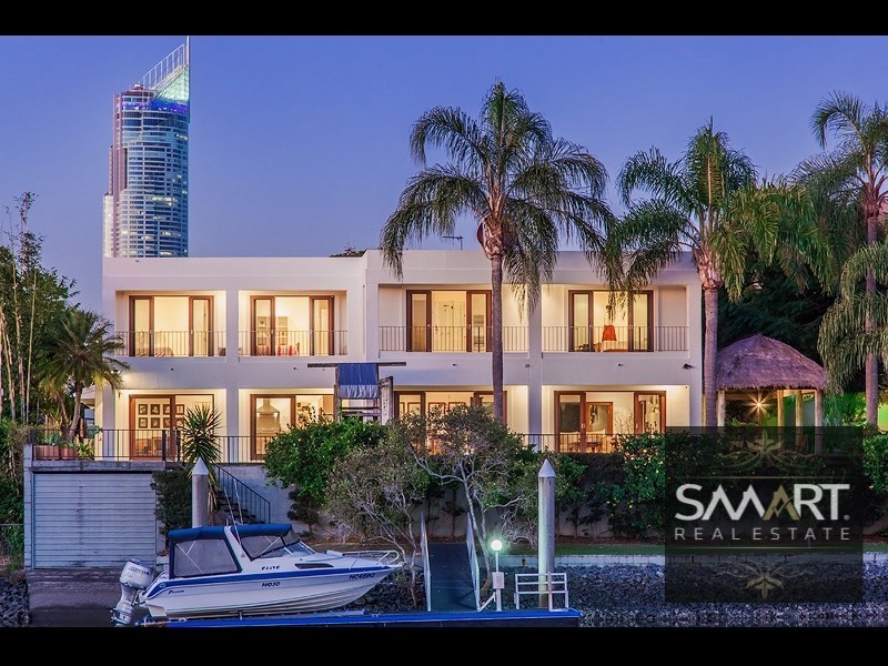 3 Florence Court, Isle Of Capri QLD 4217