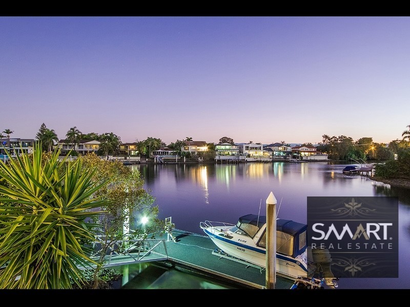 3 Florence Court, Isle Of Capri QLD 4217
