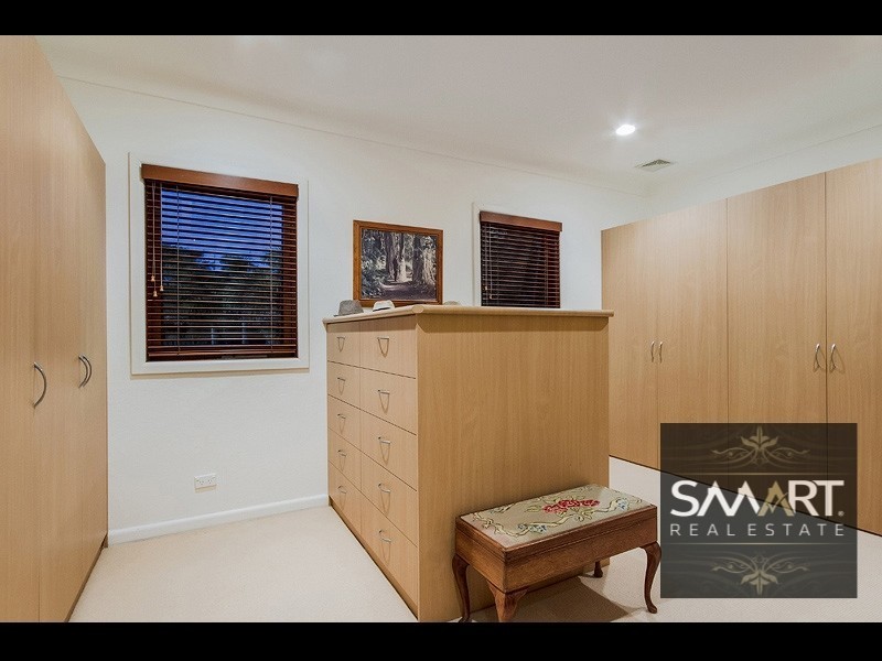 3 Florence Court, Isle Of Capri QLD 4217