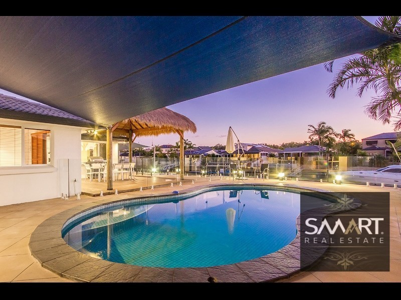 102 Sundance Way, Runaway Bay QLD 4216