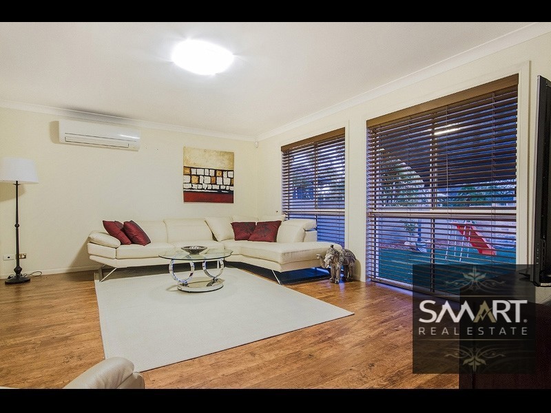 102 Sundance Way, Runaway Bay QLD 4216