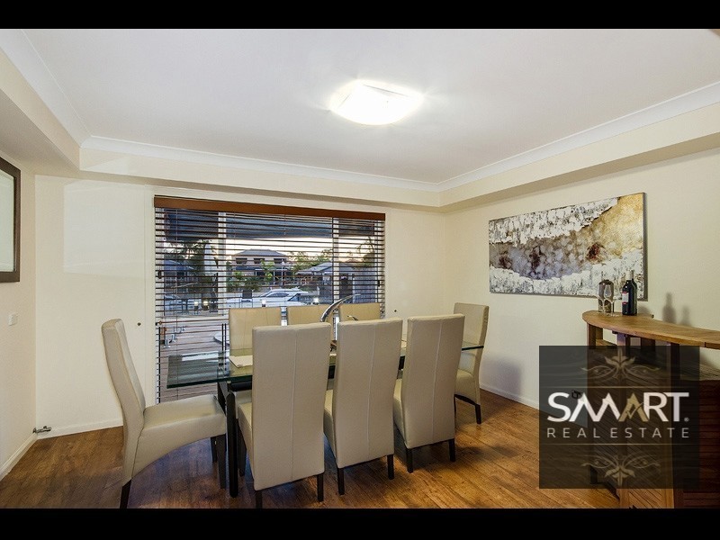 102 Sundance Way, Runaway Bay QLD 4216