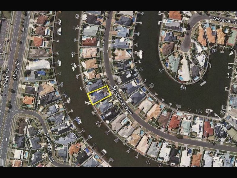 102 Sundance Way, Runaway Bay QLD 4216