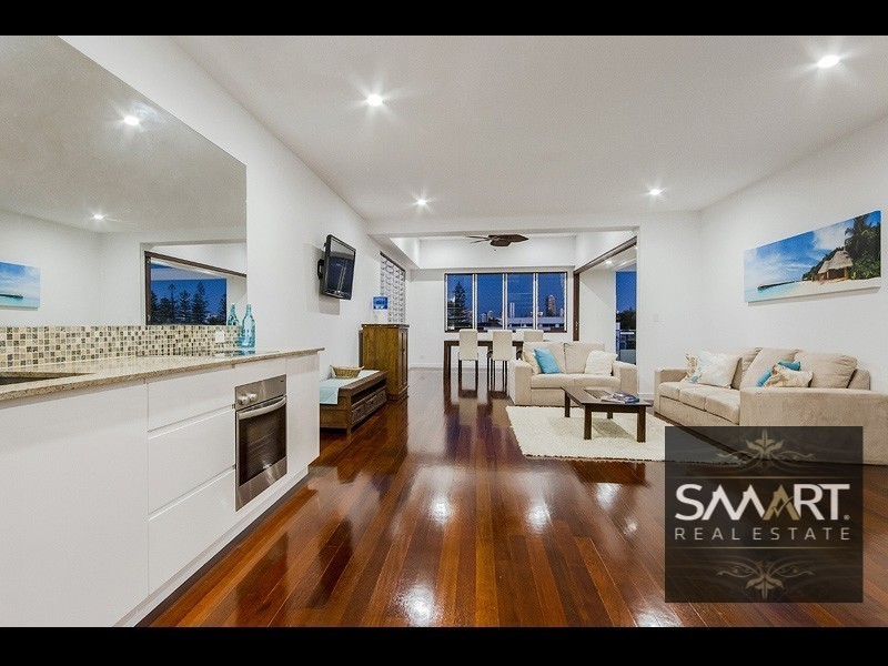 26 The Lido, Isle Of Capri QLD 4217