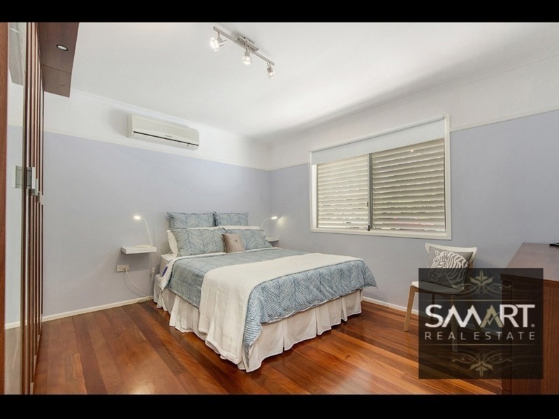 45 Kinarra Street, Ashmore QLD 4214