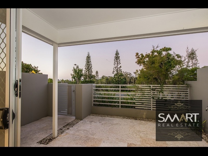 8/29 Port Peyra Crescent, Varsity Lakes QLD 4227