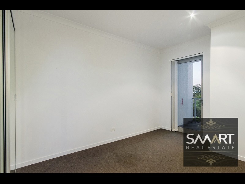 8/29 Port Peyra Crescent, Varsity Lakes QLD 4227